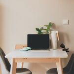 Lampka dekoracyjna LED z klipsem 4 W 320 lm 4000 K czarna