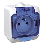 Gniazdo 2P + PE z klapką białe / niebieskie Cedar Plus