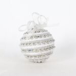 Bombka dekoracyjna styropianowa 10 cm biało-srebrna