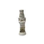 Figurka ceramiczna żołnierz LED 6,7 x 6,6 x 20,2 cm biało-złota