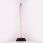Komplet Biedronka szczotka do zamiatania + kij 120 cm 