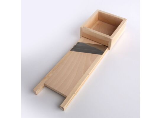 Szatkownica szufladkowa duża