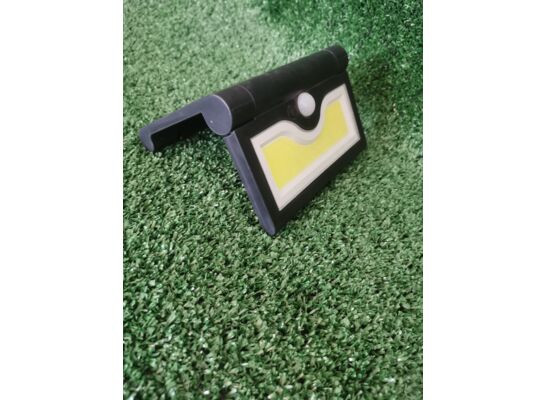 Lampka solarna na poręcz 15 x 11,5 x 2 cm czarny