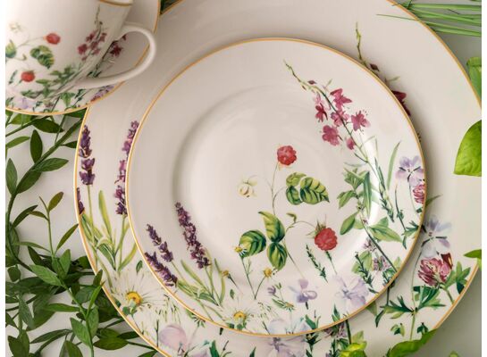 Talerz deserowy Idylla 20 cm kwiaty biały