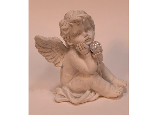 Aniołek z polyresinu ze światłem LED 10 x 9,5 x 11,5 cm