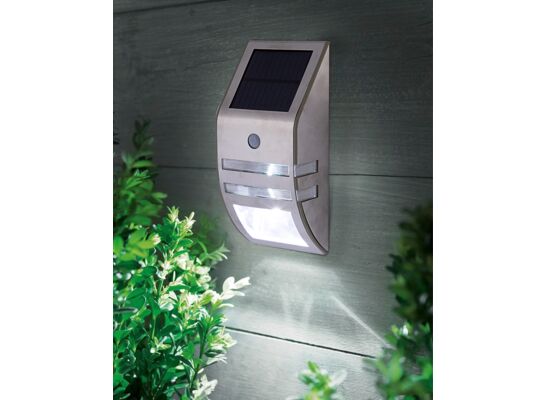 Kinkiet solarny stalowy z czujnikiem ruchu