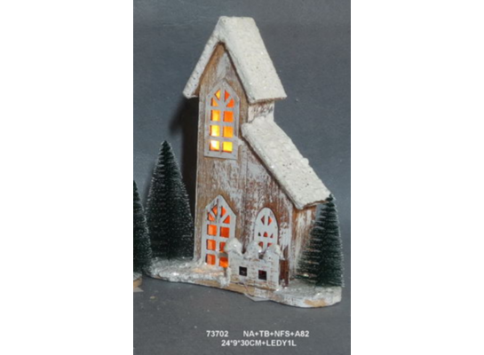 Figura drewniana domek LED