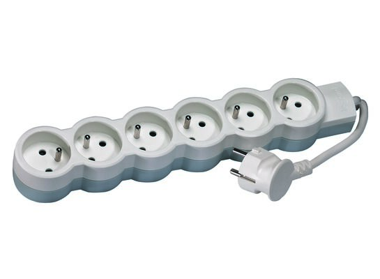 Przedłużacz listwowy 6 gniazd z uziemieniem 1,5 m