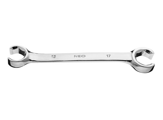 Klucz oczkowy półotwarty 15 x 17 mm NEO