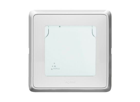 Gniazdo pojedyncze z uziemieniem IP44 