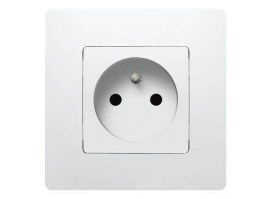 Gniazdo pojedyncze Niloe białe 2P+Z Legrand