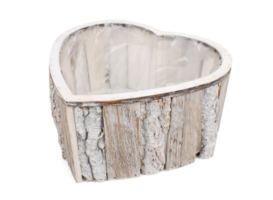 Drewniana doniczka w kształcie serca