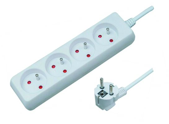 Przedłużacz 4 gniazda 1,5 m z uziemieniem z przesłonami gniazd biały ELEKTRO