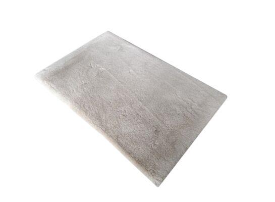 Dywan futrzany 60 x 90 cm beżowy