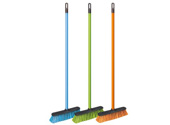 Miotła z trzonkiem CENTI