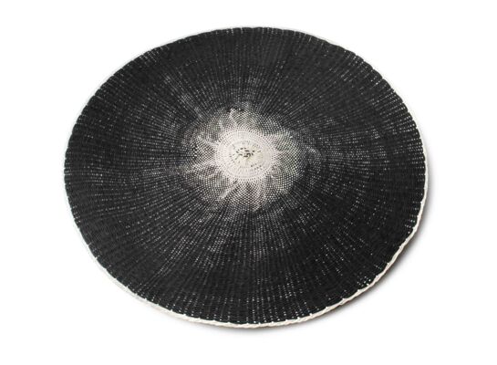 Mata stołowa 38 cm eco czarna