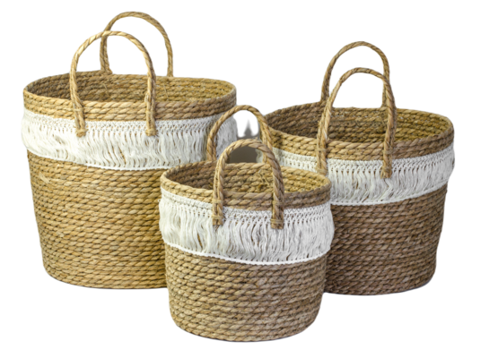 Osłonka kosz pleciony z białymi frędzlami S 26 x 23 cm