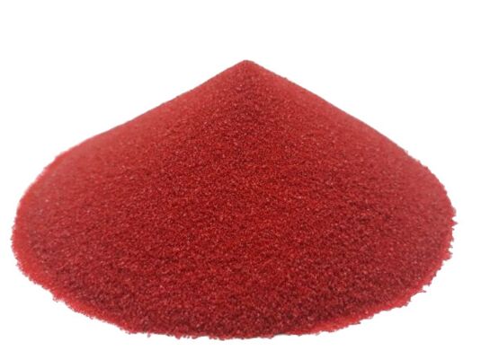 Piasek dekoracyjny czerwony 0,5 kg