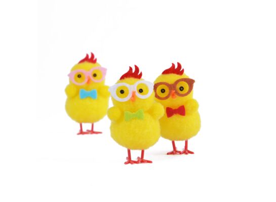 Kurczaki ozdobne w okularach 5 cm 3 sztuki żółty